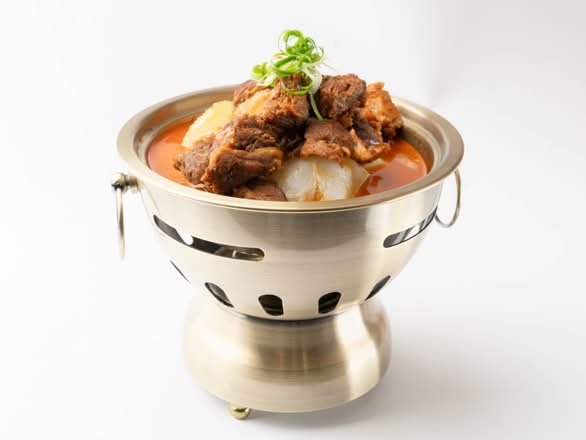 冬阴牛腩面Tom Yum Beef Brisket Noodle Soup